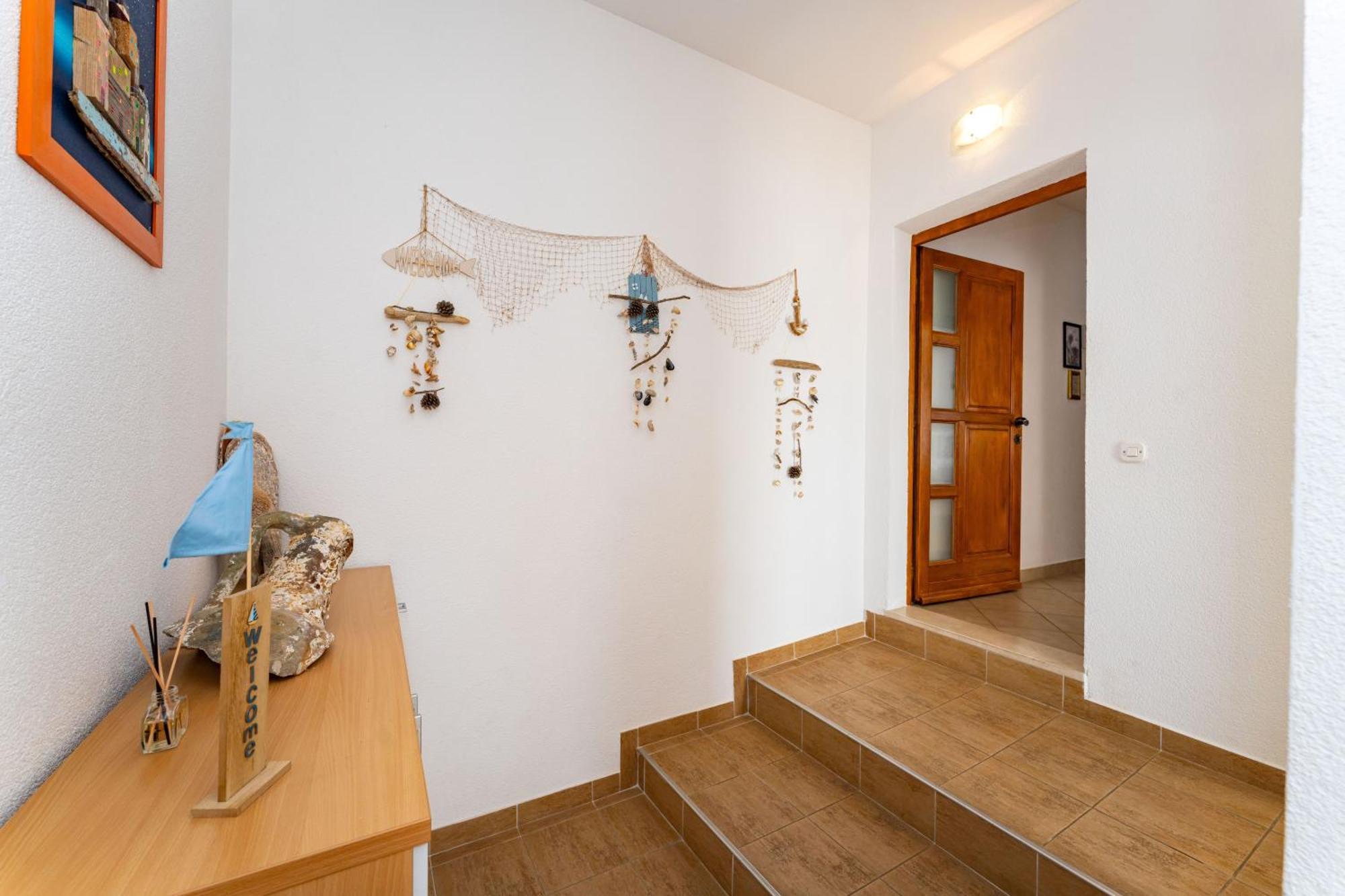 Apartmenthouse Ivana Бетина Екстер'єр фото